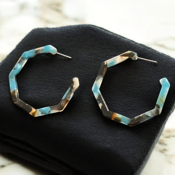 2 LEFT! Colorful Acrylic Hoop Earrings - Picture 1 of 2